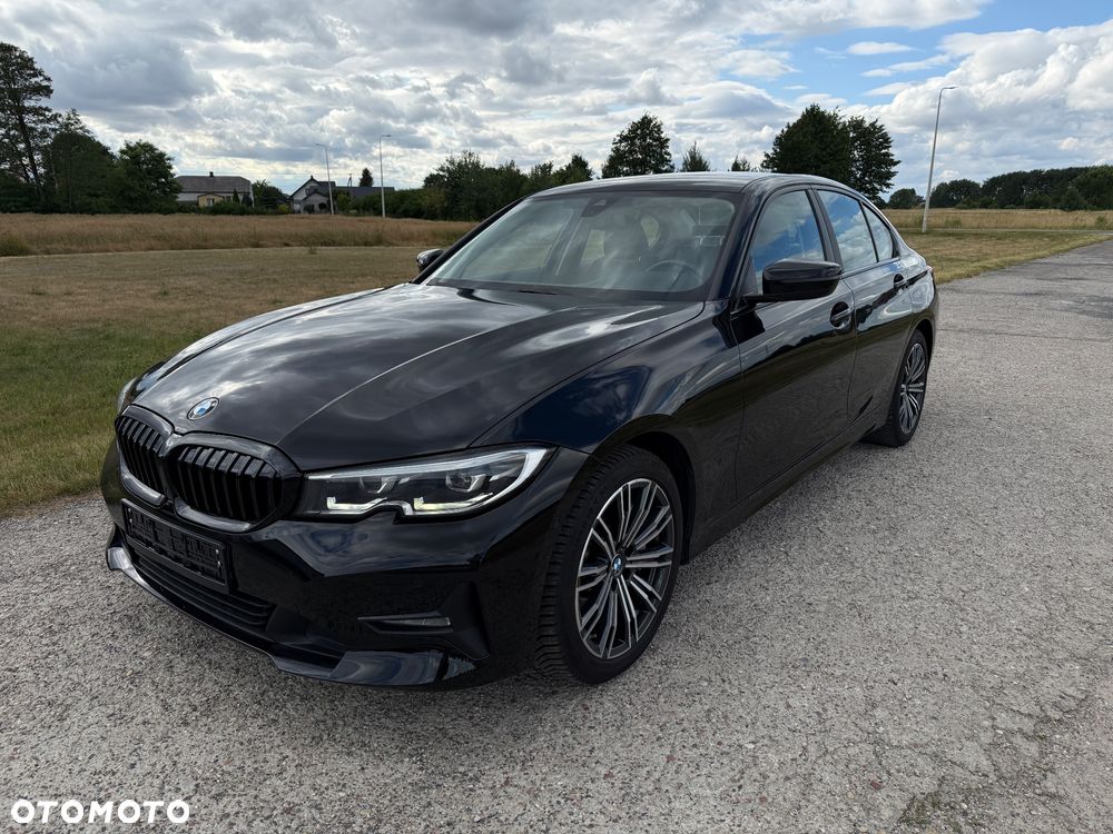 BMW Seria 3 330i - 1