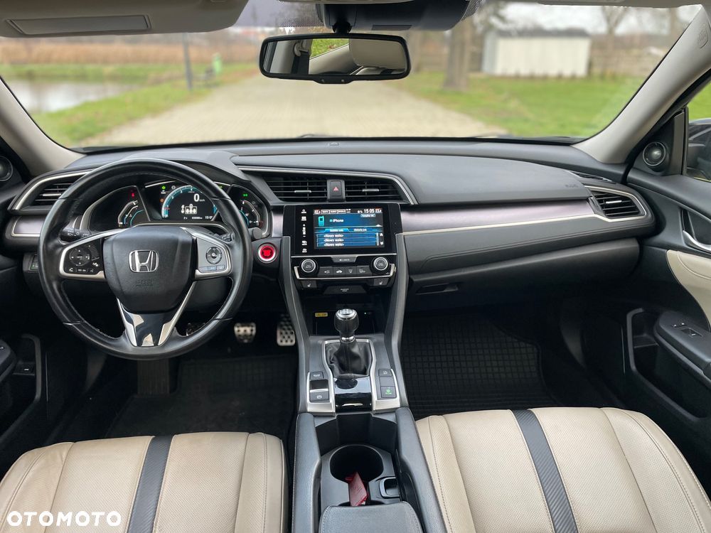 Honda Civic 1.5 T Executive - 9