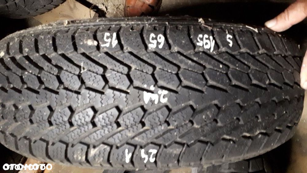 Nexen 195/65/15 nr 241 - 1