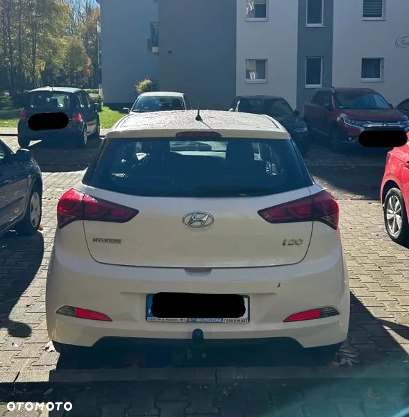 Hyundai I20 2016 photo 2