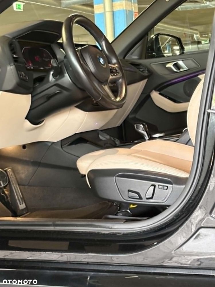 BMW Seria 2 218i M Sport sport - 16