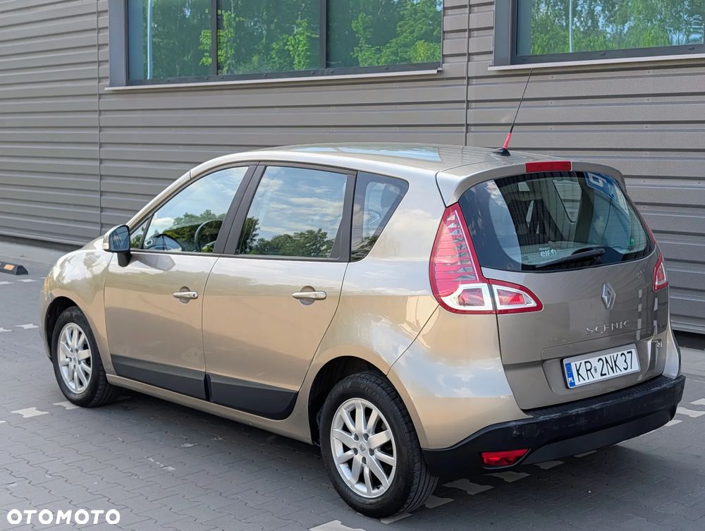 Renault Scenic dCi 110 EDC Dynamique - 2