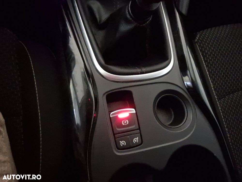 Renault Kadjar BLUE dCi 116 Zen - 9