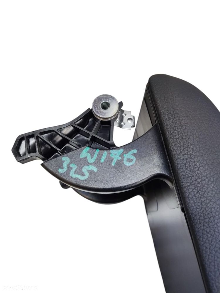 MERCEDES A KLASA W176 PODŁOKIETNIK SKÓRA AMG - 8