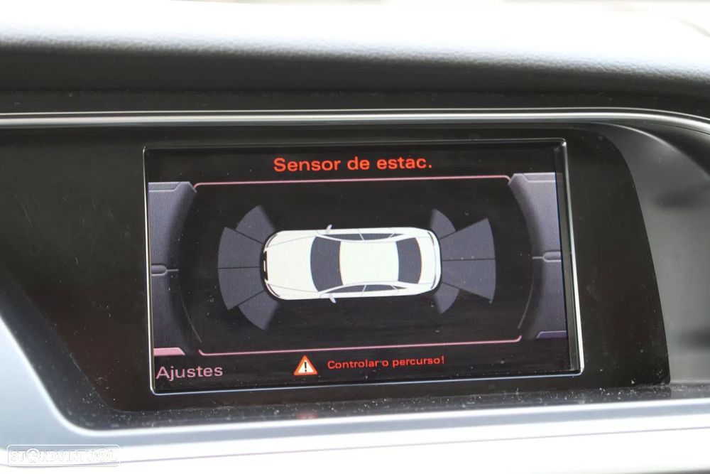 Audi A4 2.0 TDI Advance — fotografia 21