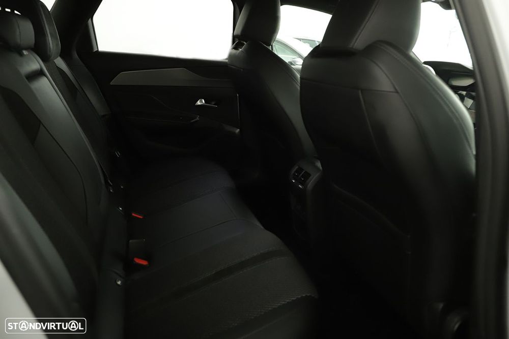 Peugeot 308 SW 1.2 PureTech GT EAT8 - 21