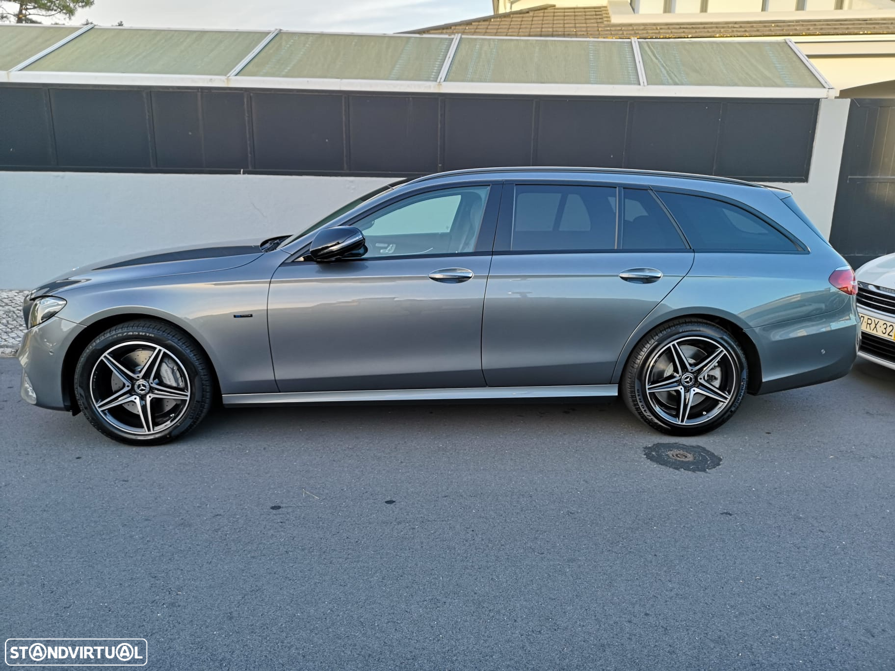 Mercedes-Benz 300 - 4