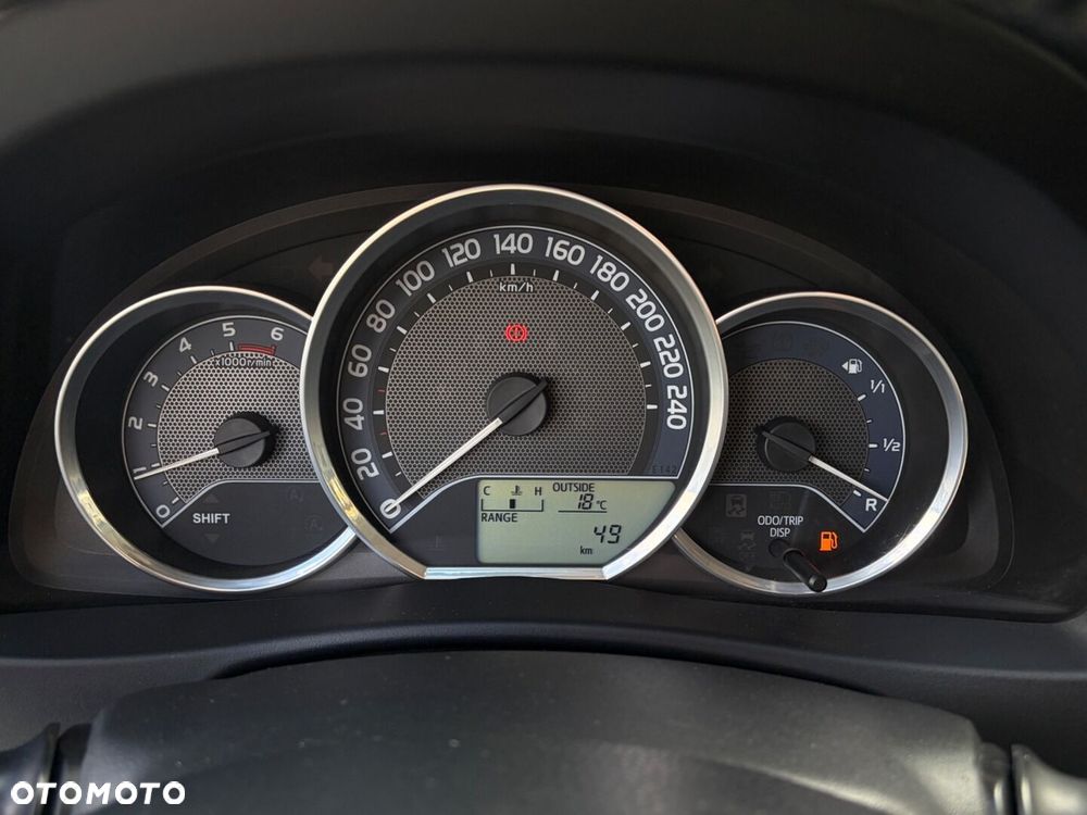 Toyota Auris 1.4 D-4D Premium - 17