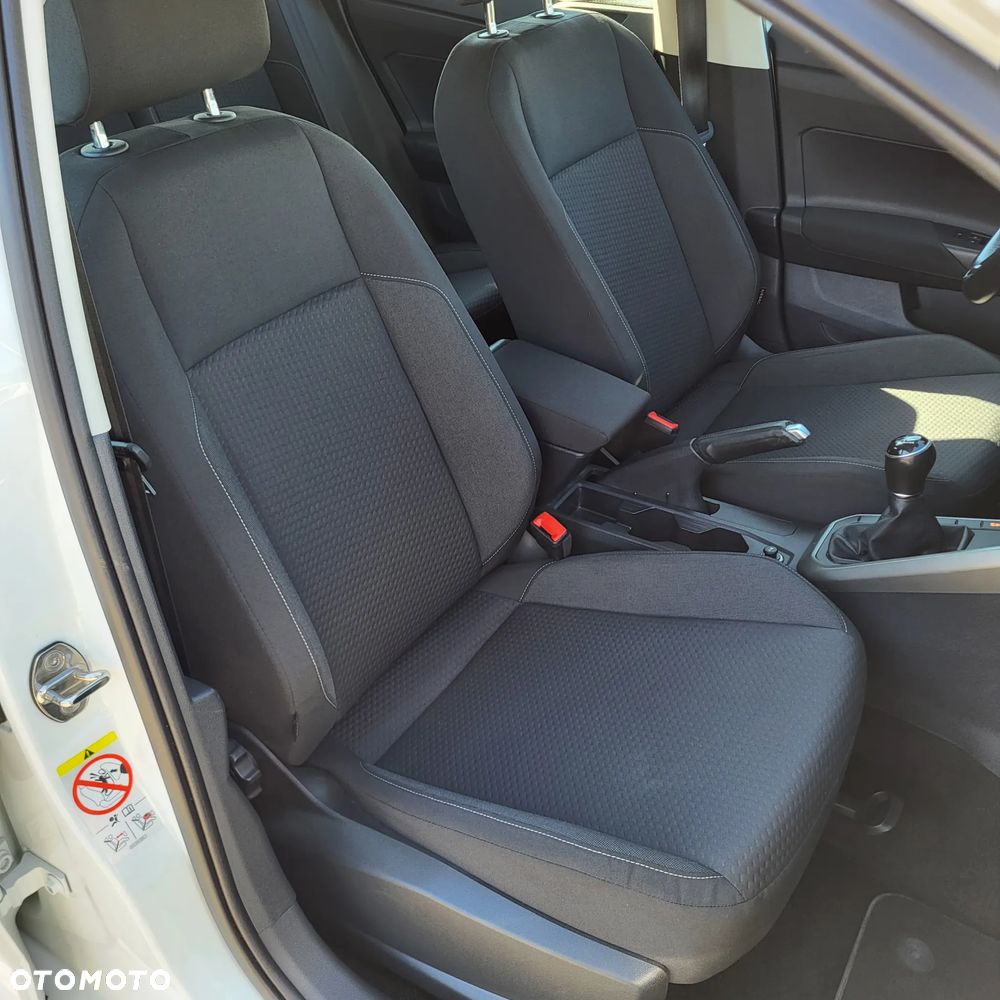 Volkswagen Polo 1.6 TDI SCR Comfortline - 12