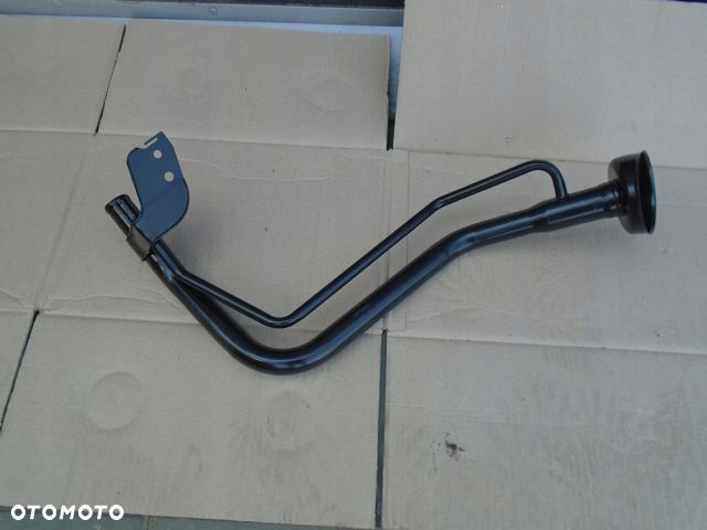 Nissan ALMERA TINO RURA WLEW PALIWA WLEW BENZ. - 1
