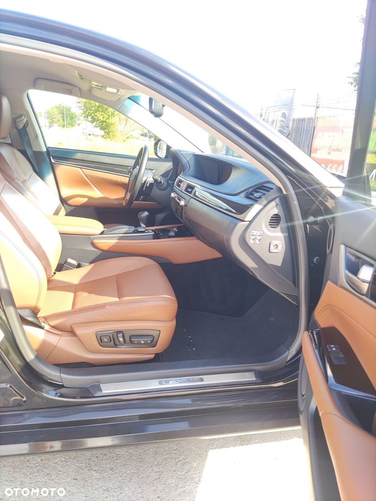 Lexus GS - 19