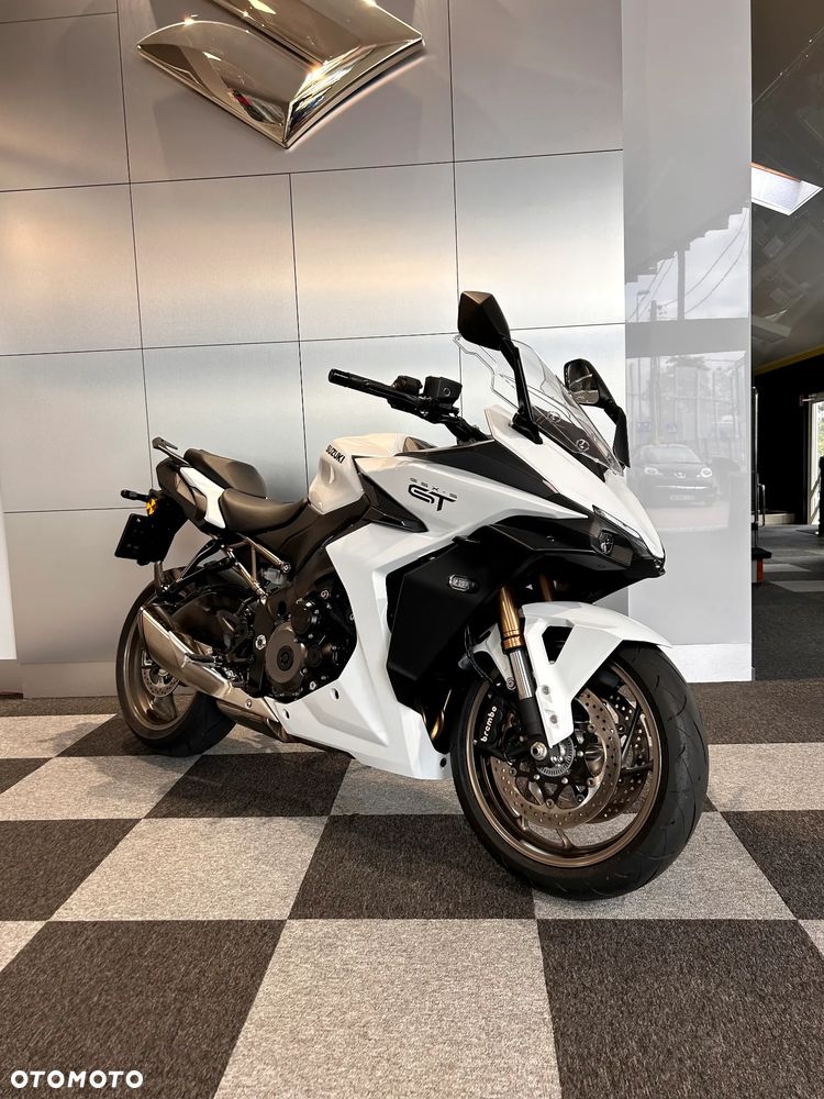 Suzuki GSX