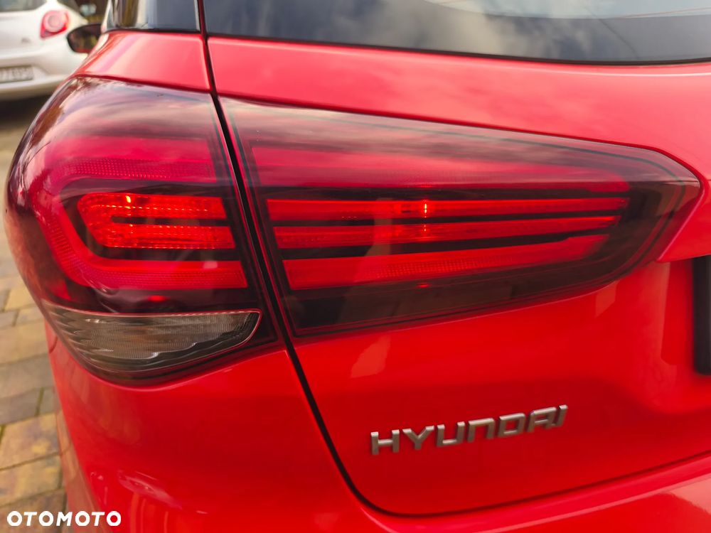 Hyundai i20 1.2 GO - 17