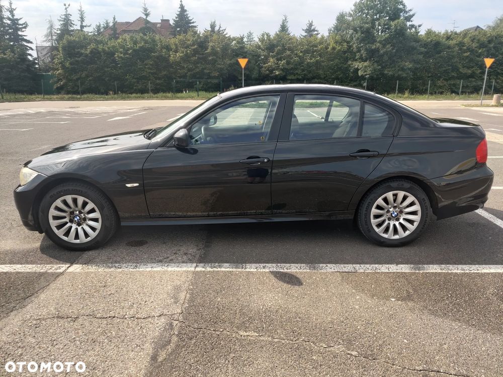 BMW Seria 3 320i - 2