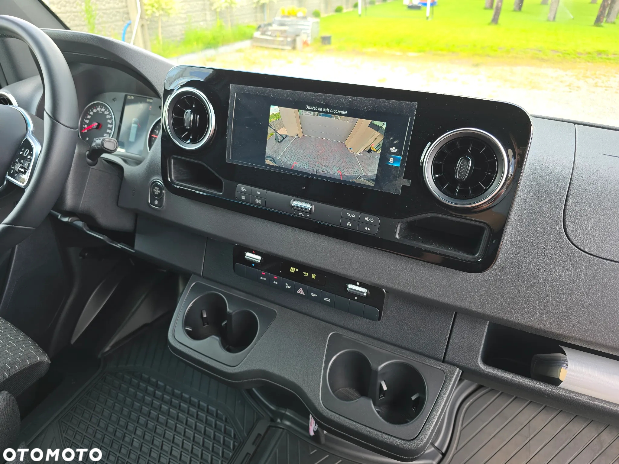 Mercedes-Benz SPRINTER 319 3.0 190KM NOWY BEZ PRZEBIEGU BOGATA OPCJA WYPOSAŻENIA SALON PL NOWY NOWY NOWY - 31