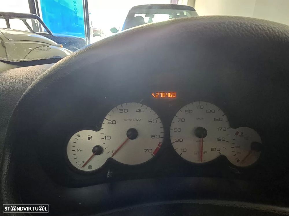 Peugeot 206 1.1 Color Line - 14