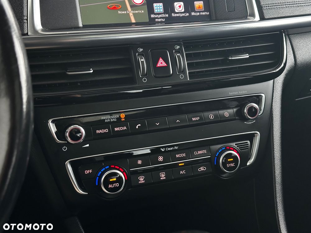 Kia Optima - 26