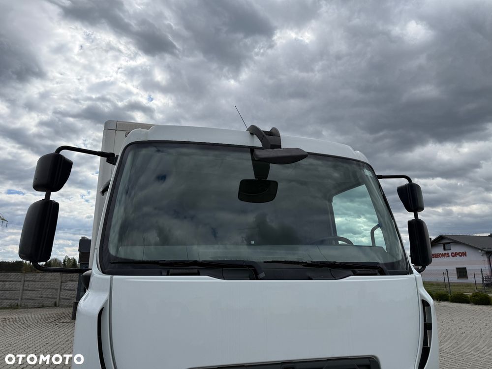 Renault D16 / 240 KM / DMC 16 TON / KONTENER + DUŻA WINDA 2000 KG / TYŁ PODUSZKA / TYLKO 176.000KM / DO ZABUDOWY / SPROWADZONY / STAN BDB / / / - 30