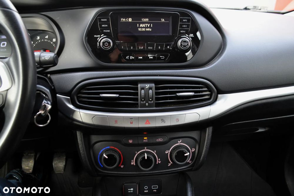 Fiat Tipo 1.4 T-Jet 16v Pop EU6d - 15