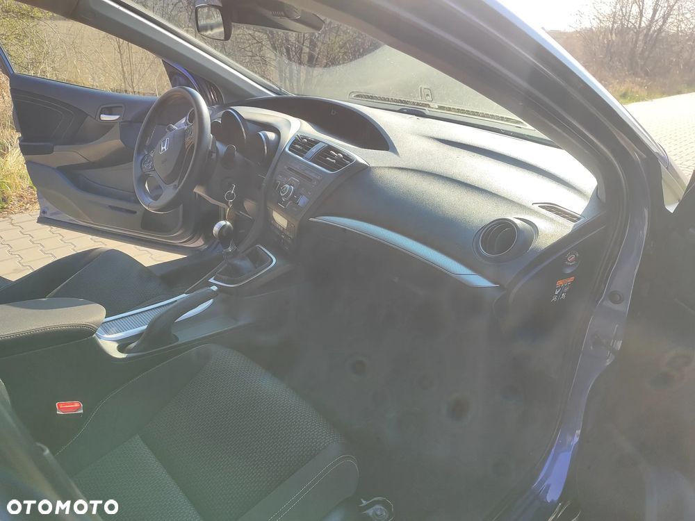 Honda Civic 1.4 i-VTEC Elegance - 13