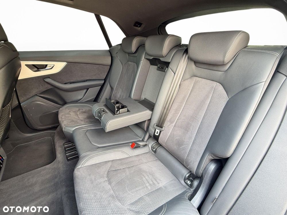 Audi Q8 45 TDI mHEV Quattro Tiptronic - 37