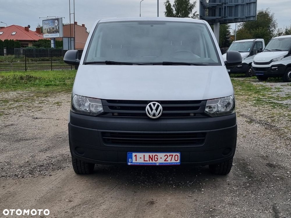 Volkswagen Transporter - 2
