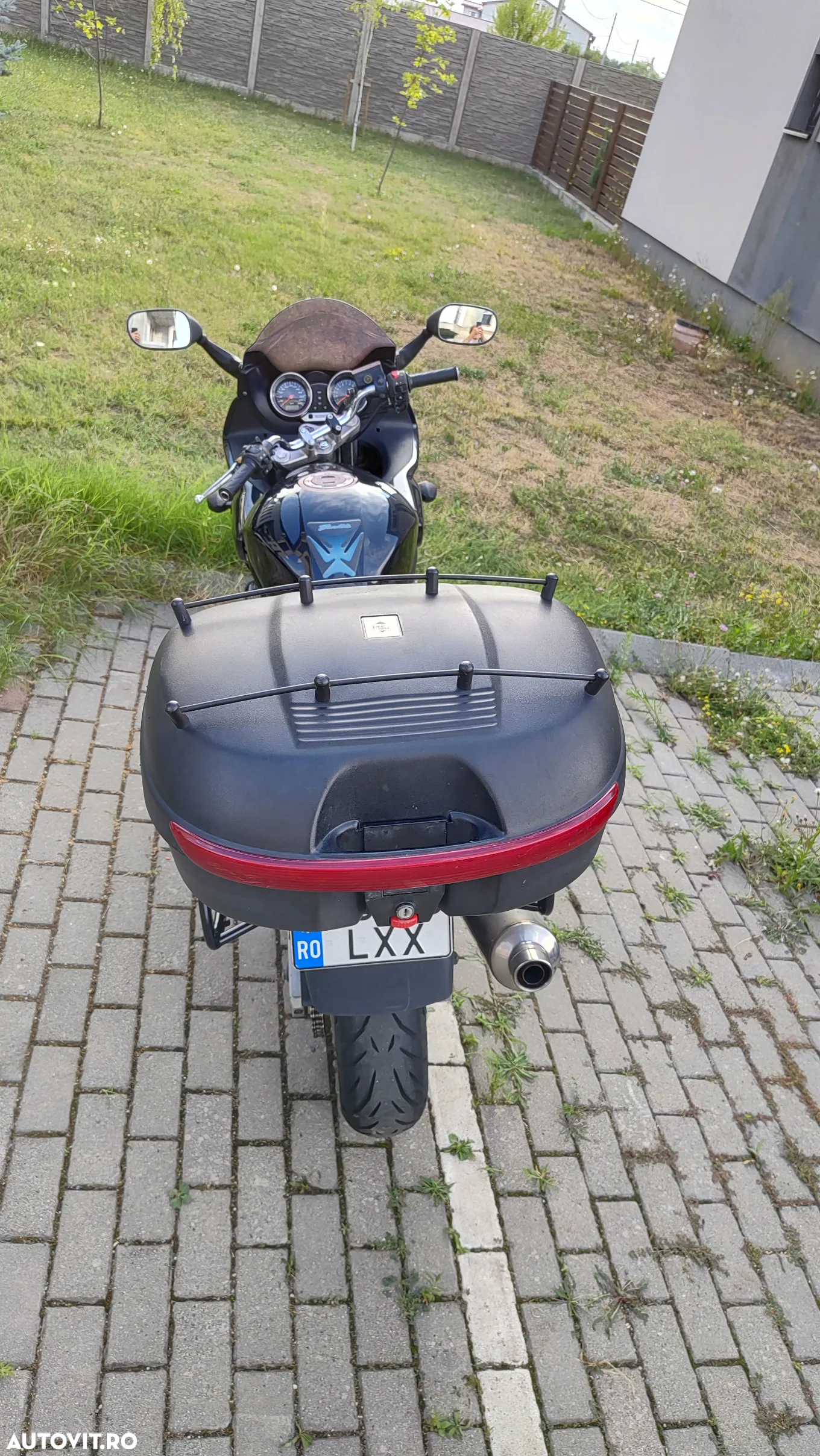 Suzuki GSF - Bandit - 8