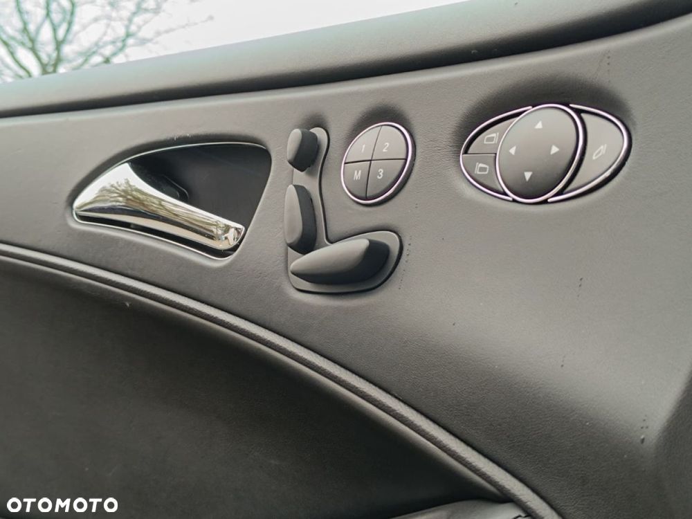 Mercedes-Benz CLS 63 AMG 7G-TRONIC - 26