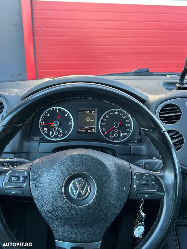 Volkswagen Tiguan - 6