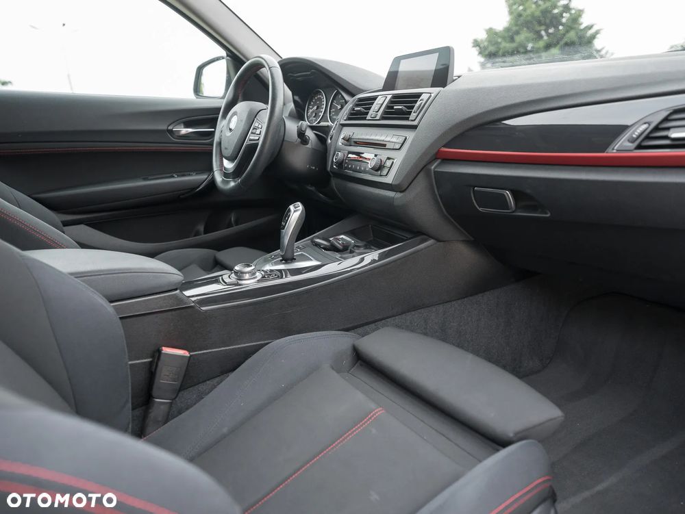 BMW Seria 1 116d Sport Line - 31