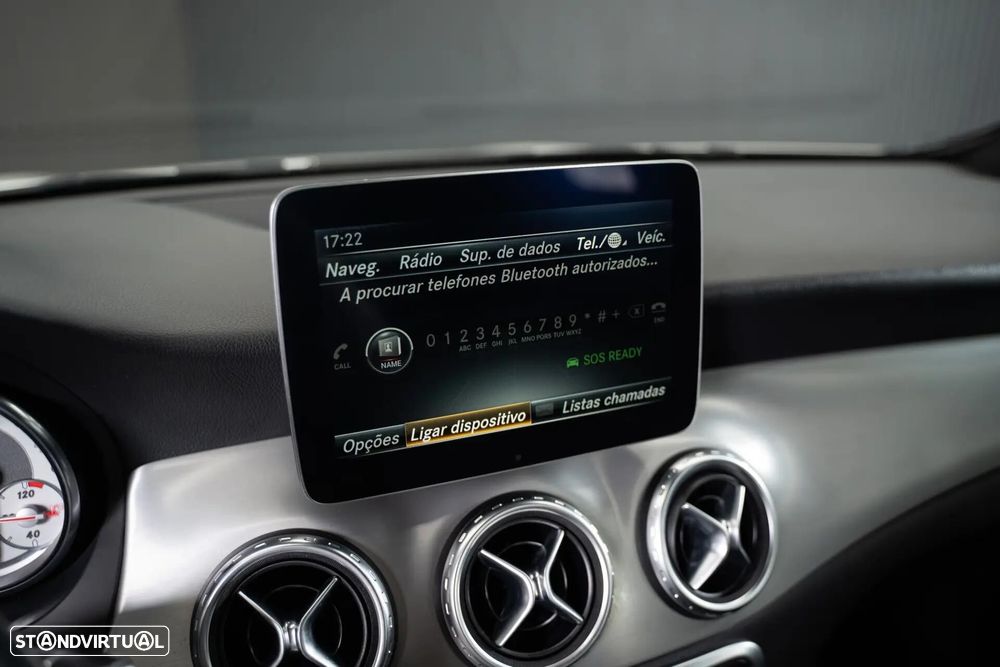 Mercedes-Benz GLA 200 - 26