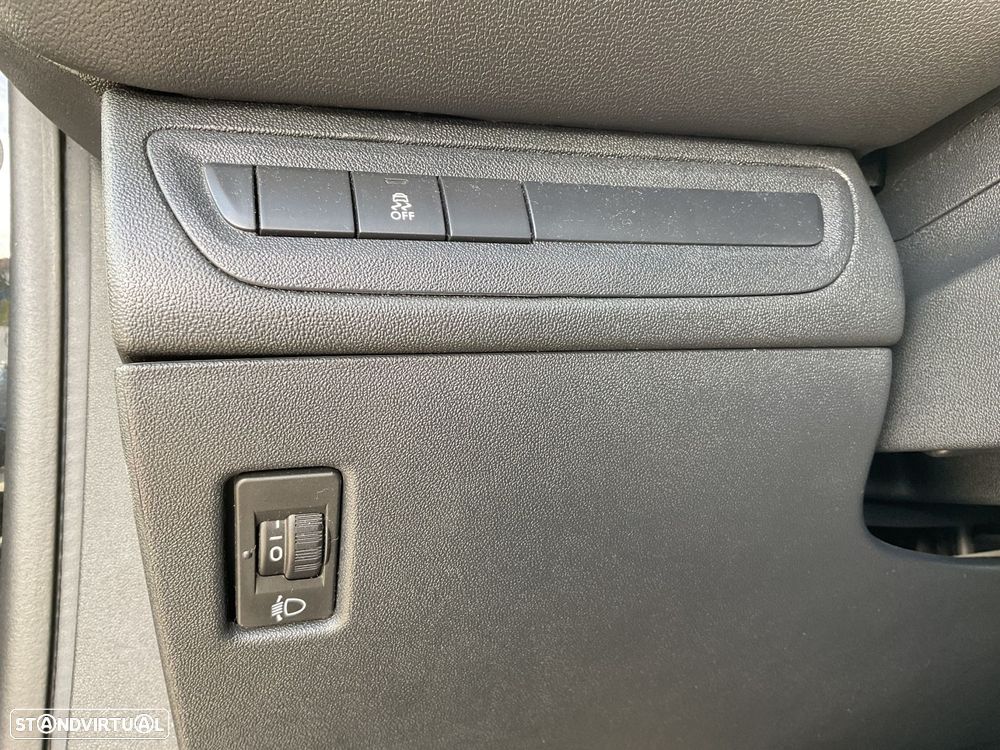 Peugeot 208 1.2 VTi Active - 21