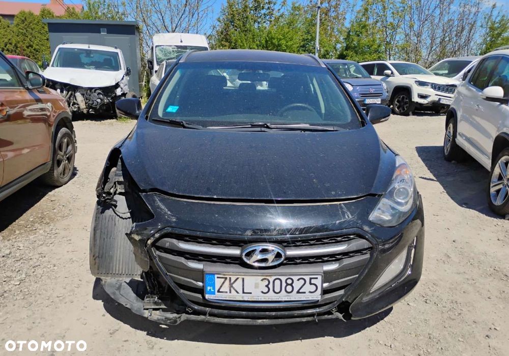 Hyundai i30 - 19