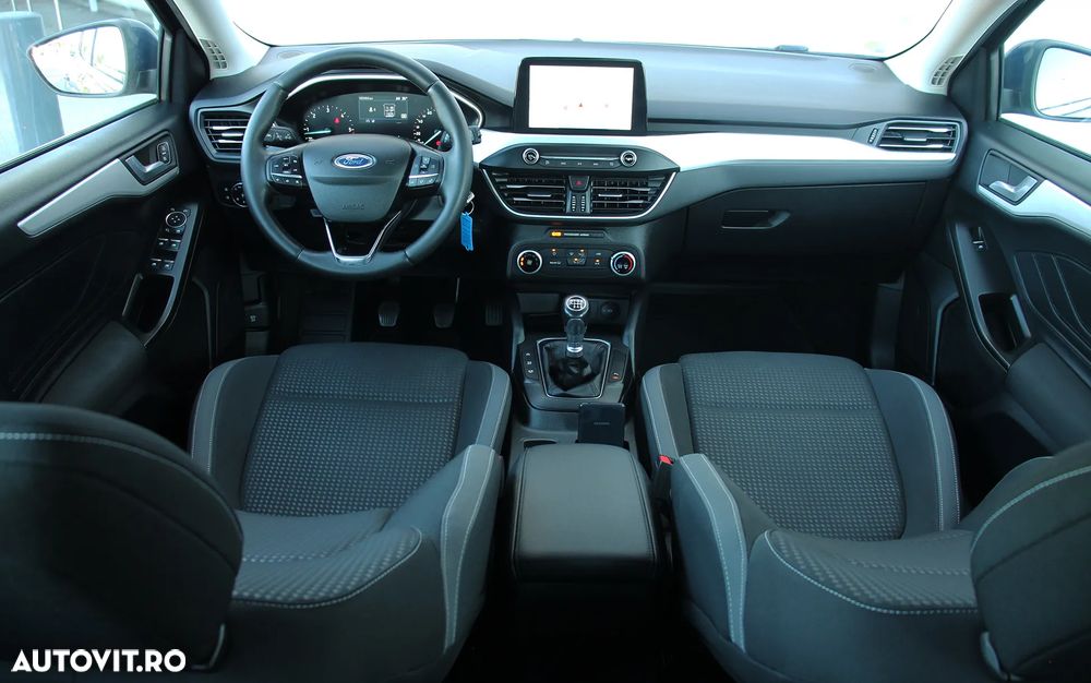 Ford Focus 1.5 EcoBlue Start-Stopp-System TITANIUM - 7