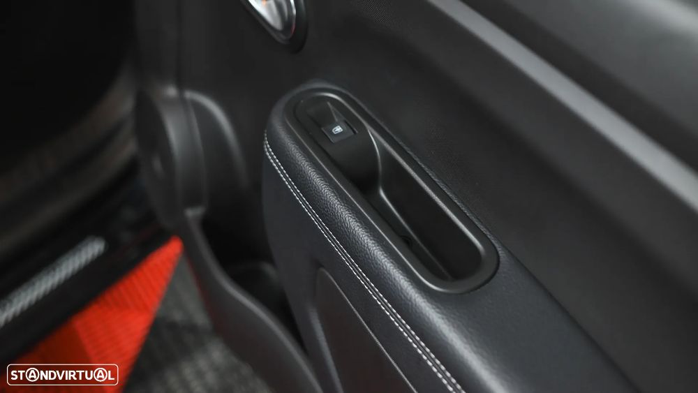 Renault Twingo E-Tech. 22 Urban Night - 32