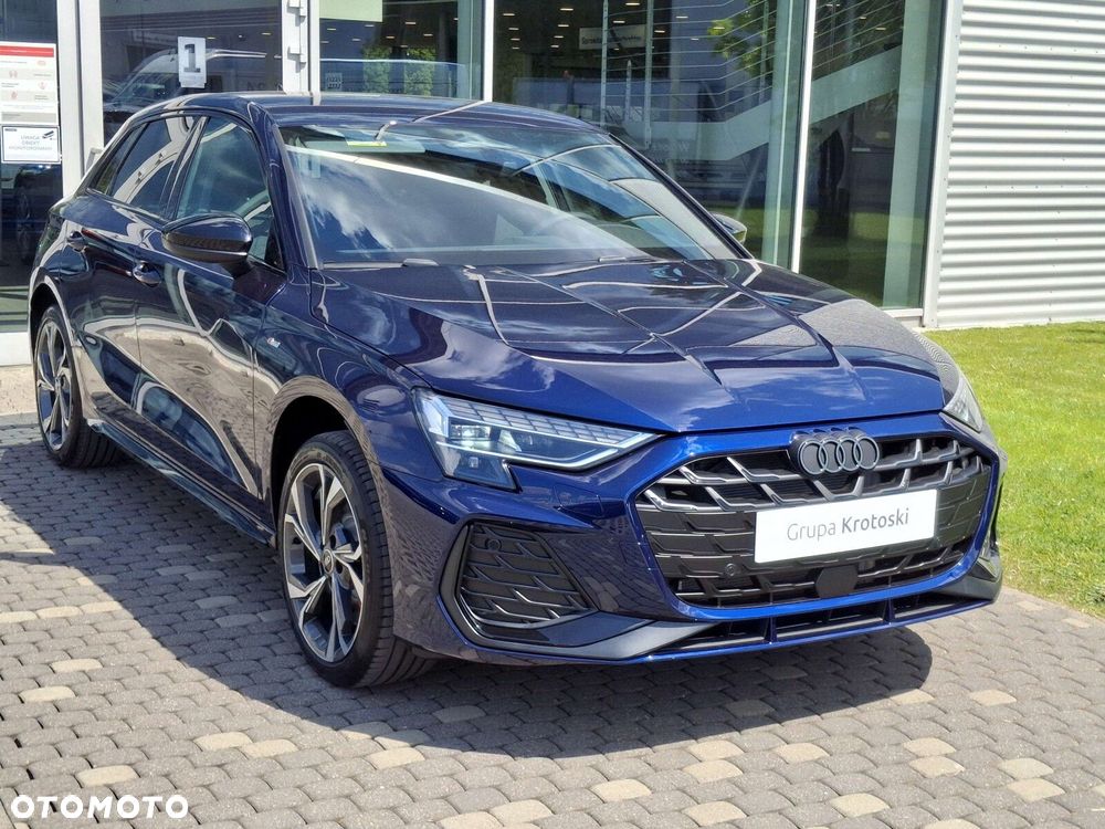 Audi A3 Sportback - 8