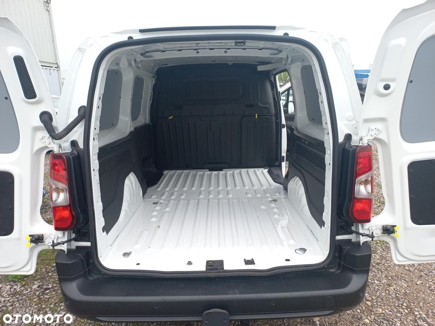 Toyota PROACE CITY - 17