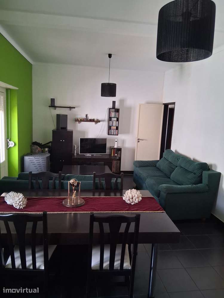 Andar Moradia T3 com Sótão, Arrumos, Pátio e Forno – Torres Novas - Grande imagem: 5/20