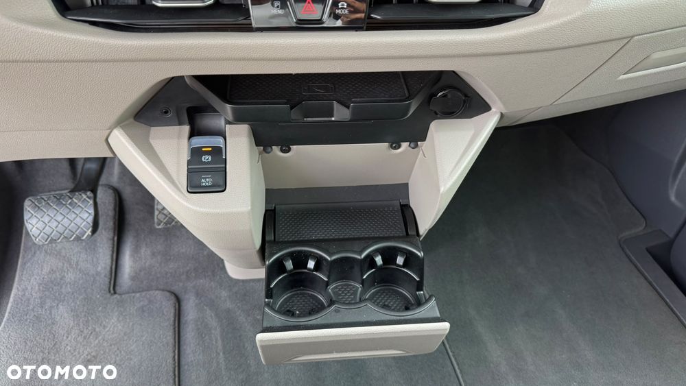 Volkswagen California - 36