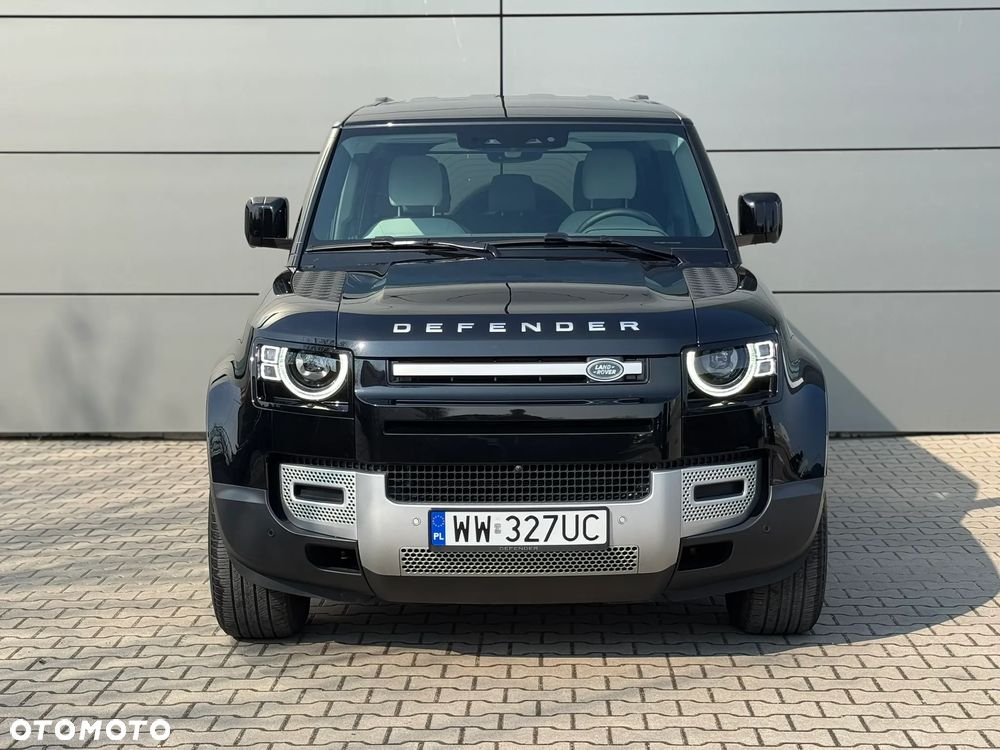 Land Rover Defender - 2