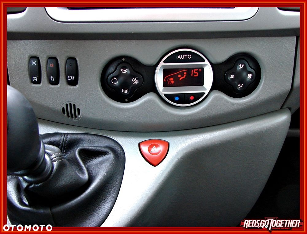 Opel Vivaro - 1