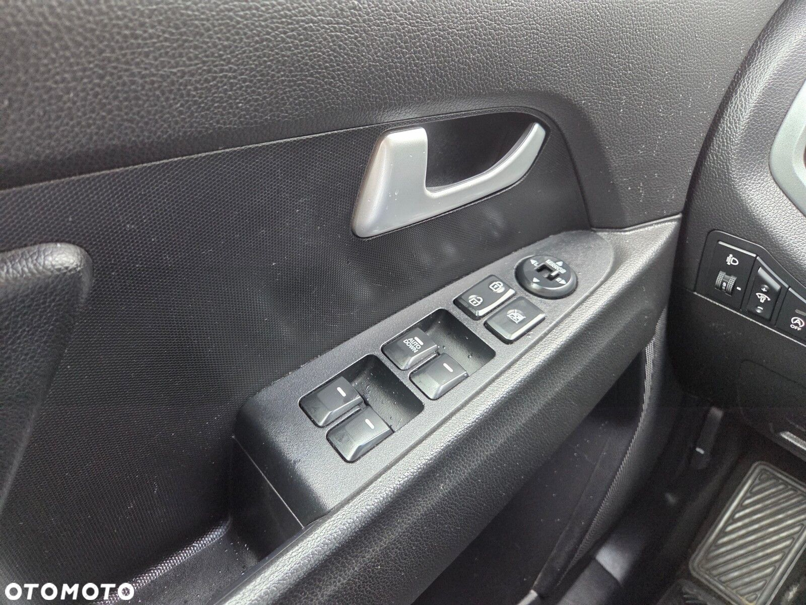 Kia Sportage - 14
