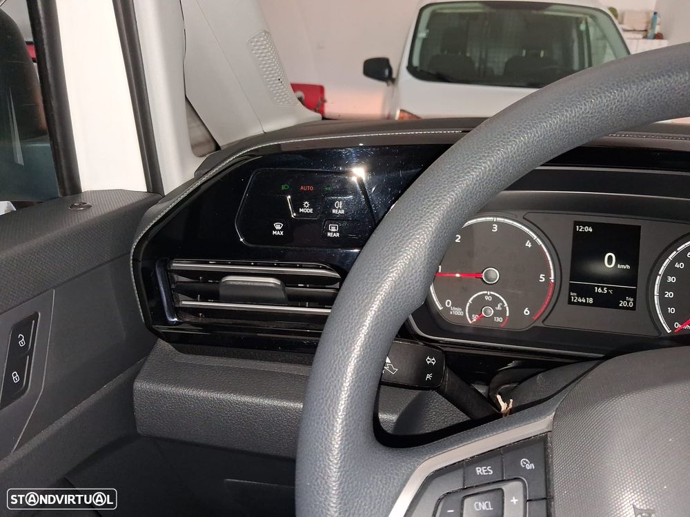 VW Caddy - 14