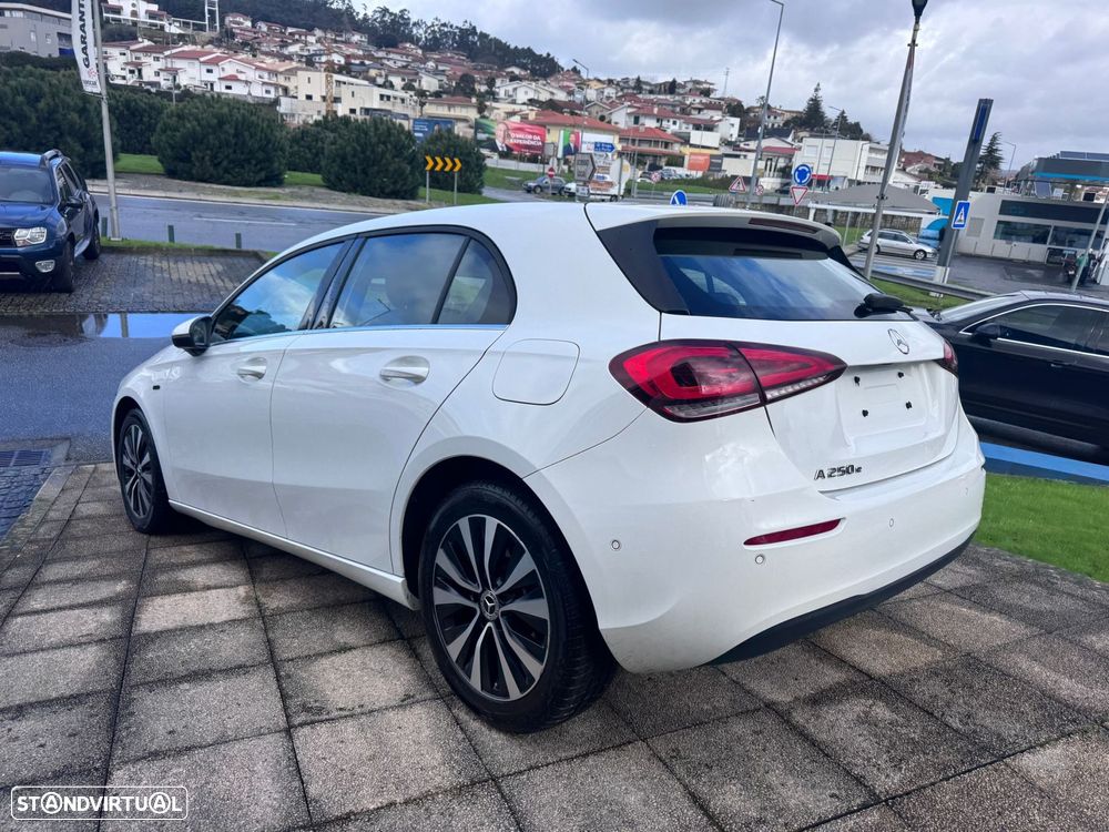 Mercedes-Benz A 250 e 8G-DCT Style - 7