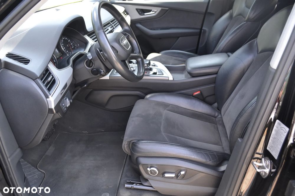 Audi Q7 45 TDI Quattro Tiptronic - 26