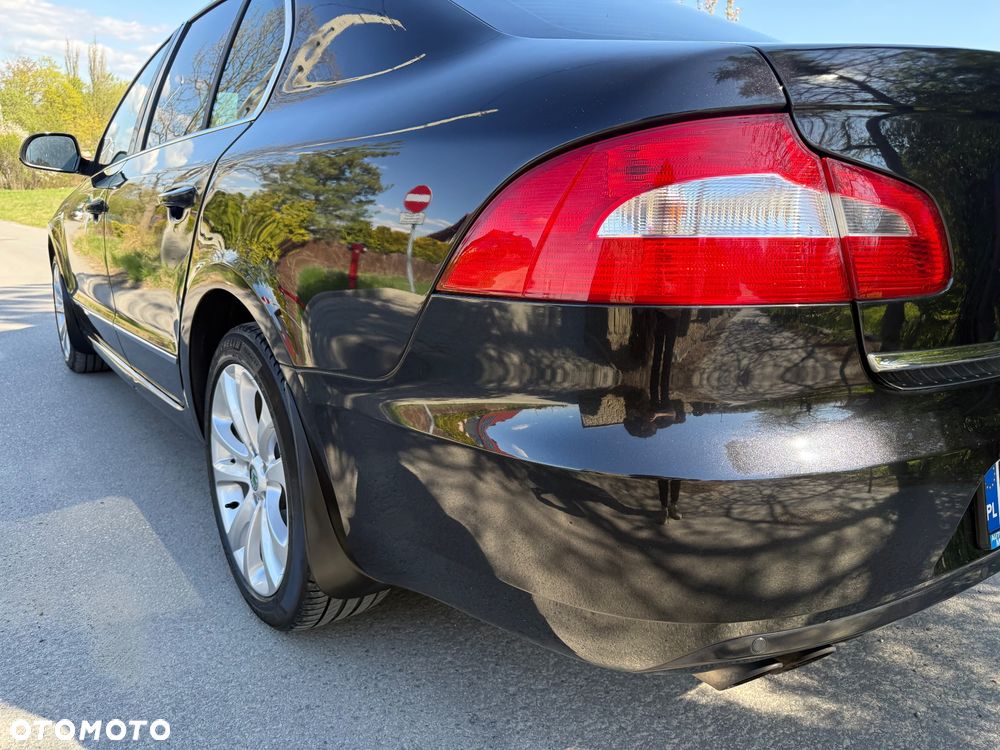Skoda Superb 2.0 TDI L&K DSG - 27