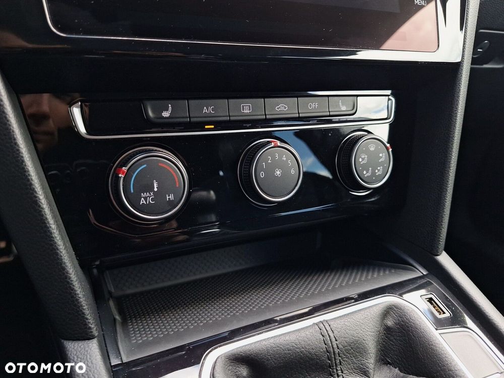 Volkswagen Arteon - 17