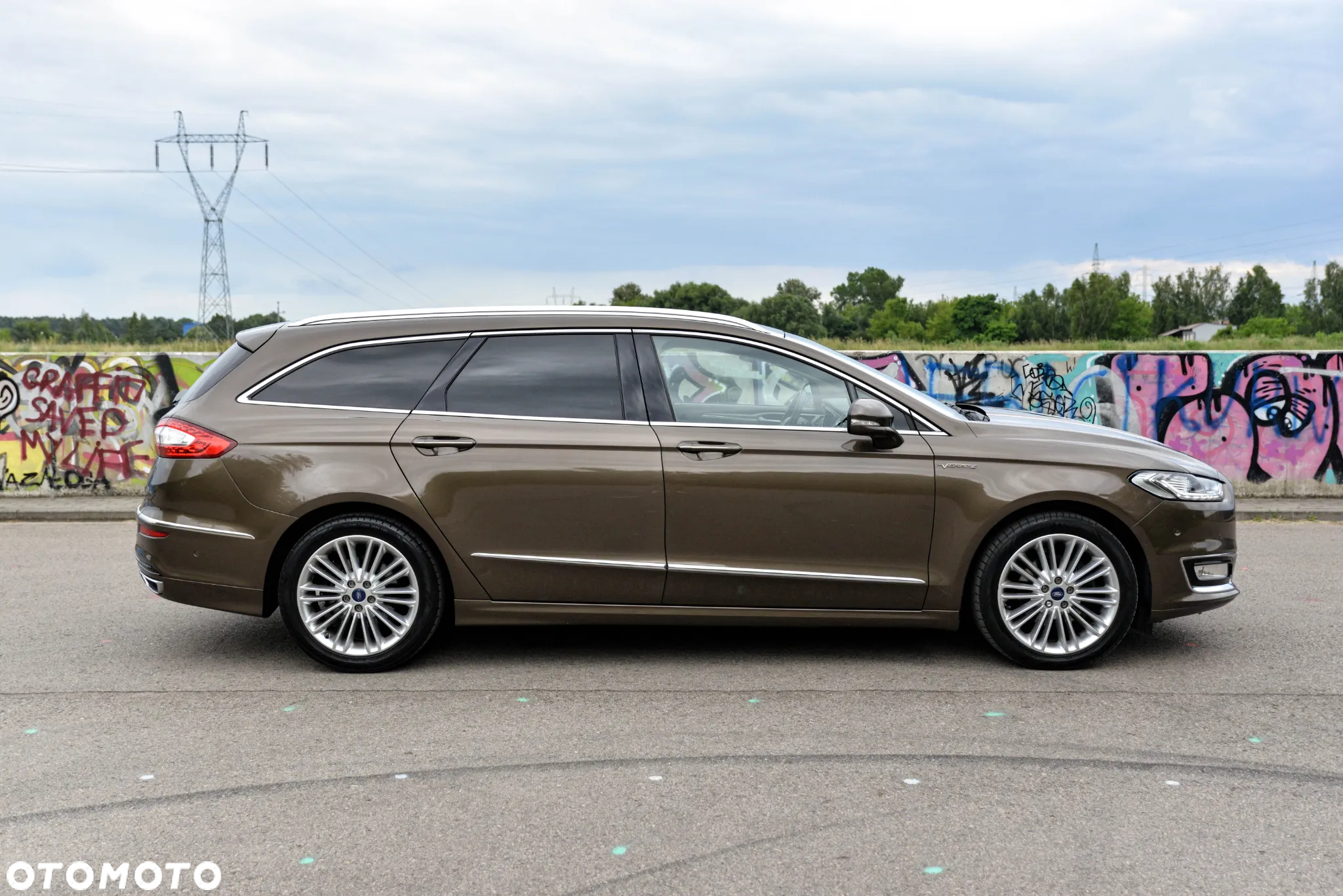 Ford Mondeo - 8