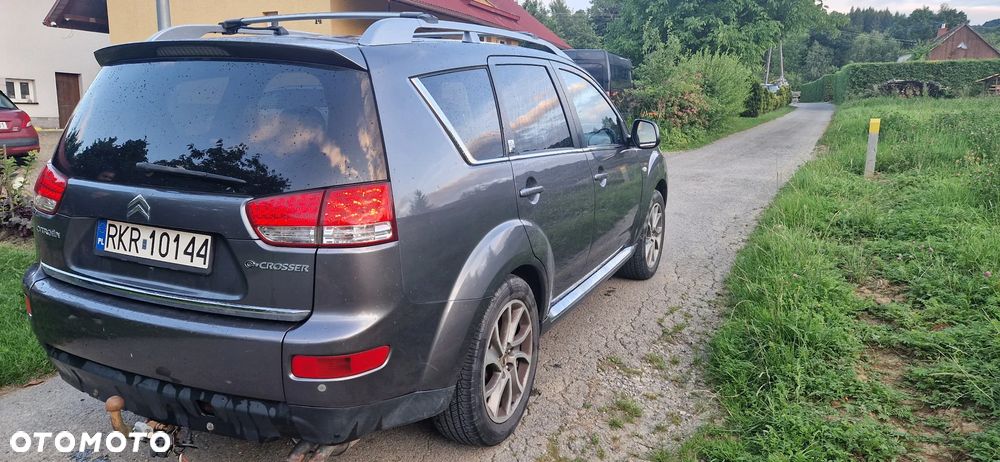 Citroën C-Crosser - 4