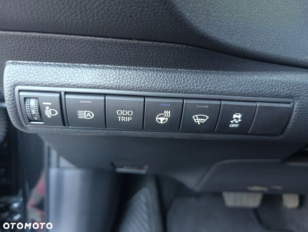 Toyota Corolla 1.8 Business Edition - 6